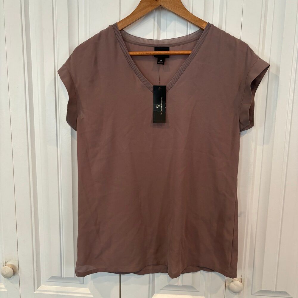 Worthington‎ Tan V Neck Blouse Size XS
